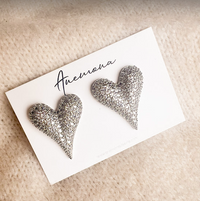 HINNA HEART STUDS