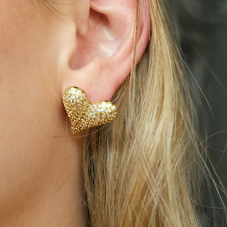 HINNA HEART STUDS