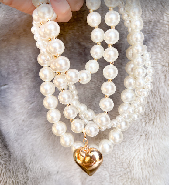 PILINA PEARL NECKLACE