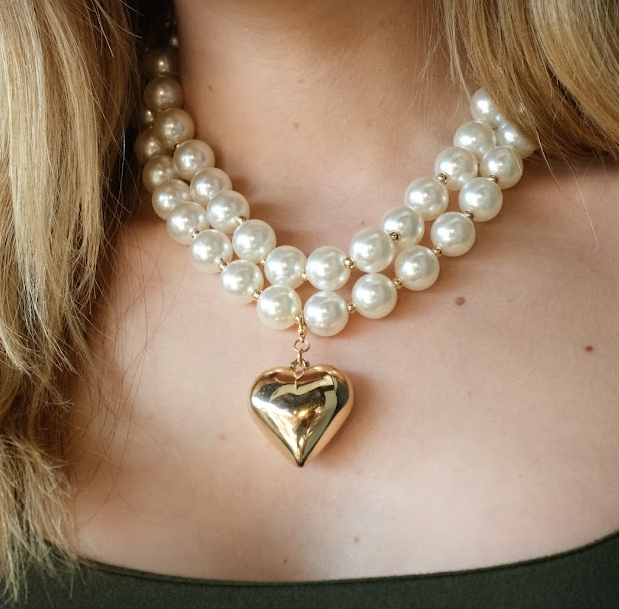 PILINA PEARL NECKLACE