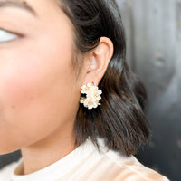 WHITE FLOWER HOOPS